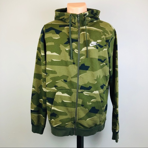 Nike Other - Nike Men’s Medium Hoodie